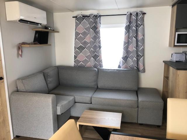 Mobilhome Canet En Roussillon - Canet Plage Loc Екстериор снимка
