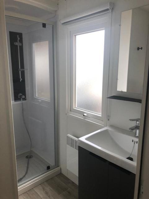 Mobilhome Canet En Roussillon - Canet Plage Loc Екстериор снимка