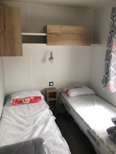 Mobilhome Canet En Roussillon - Canet Plage Loc Екстериор снимка