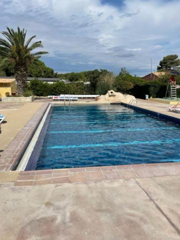 Mobilhome Canet En Roussillon - Canet Plage Loc Екстериор снимка