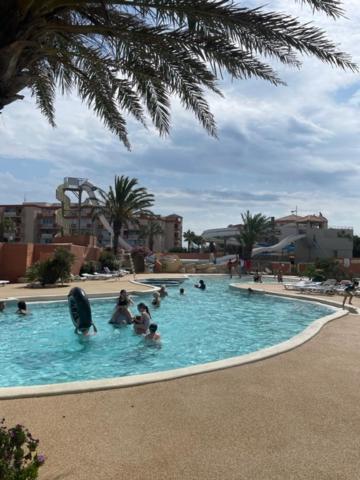 Mobilhome Canet En Roussillon - Canet Plage Loc Екстериор снимка